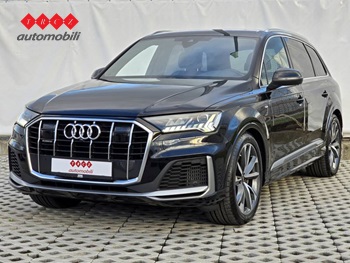 AUDI Q7 55 TFSIe quattro S line