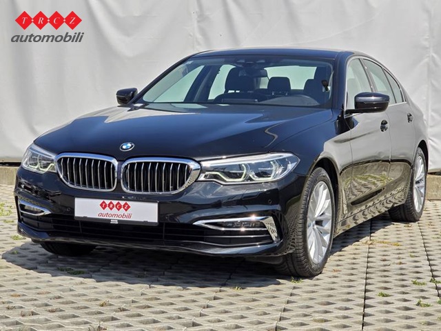 BMW SERIJA 5 520 xDrive