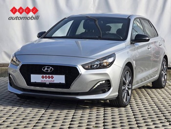 HYUNDAI i30 1.6 CRDI