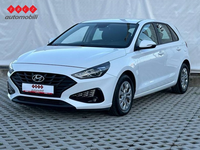 HYUNDAI i30 1.6 CRDI