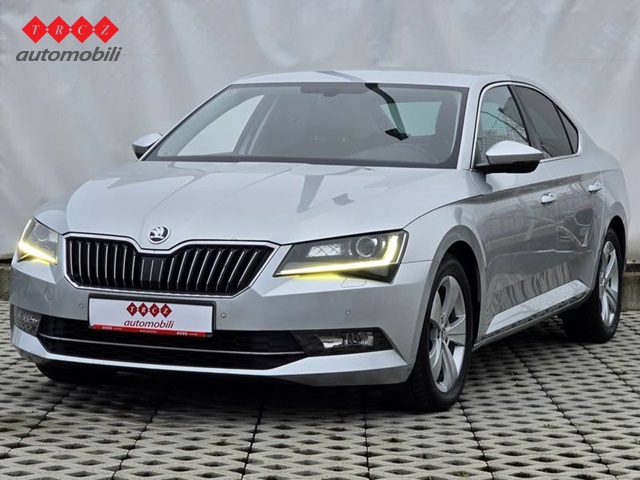 ŠKODA SUPERB 2.0 TDI DSG